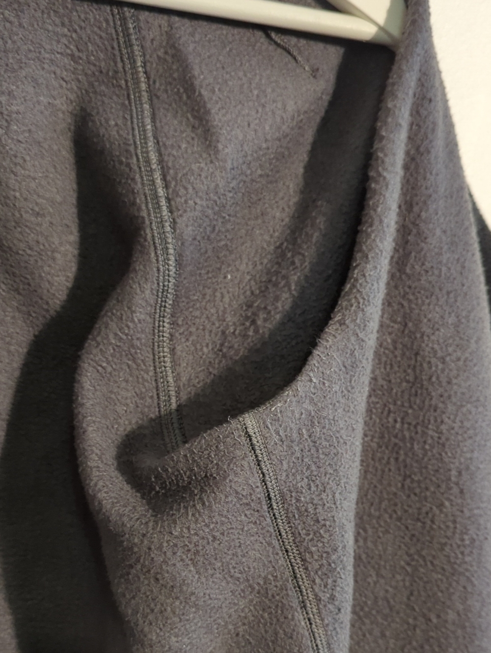 LULULEMON yin to my yang cardigan - size 6 - Picture 12 of 14